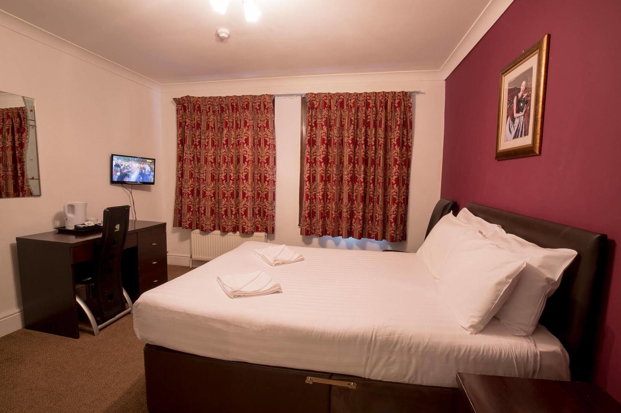 Rossmore Hotel Ilford Luaran gambar